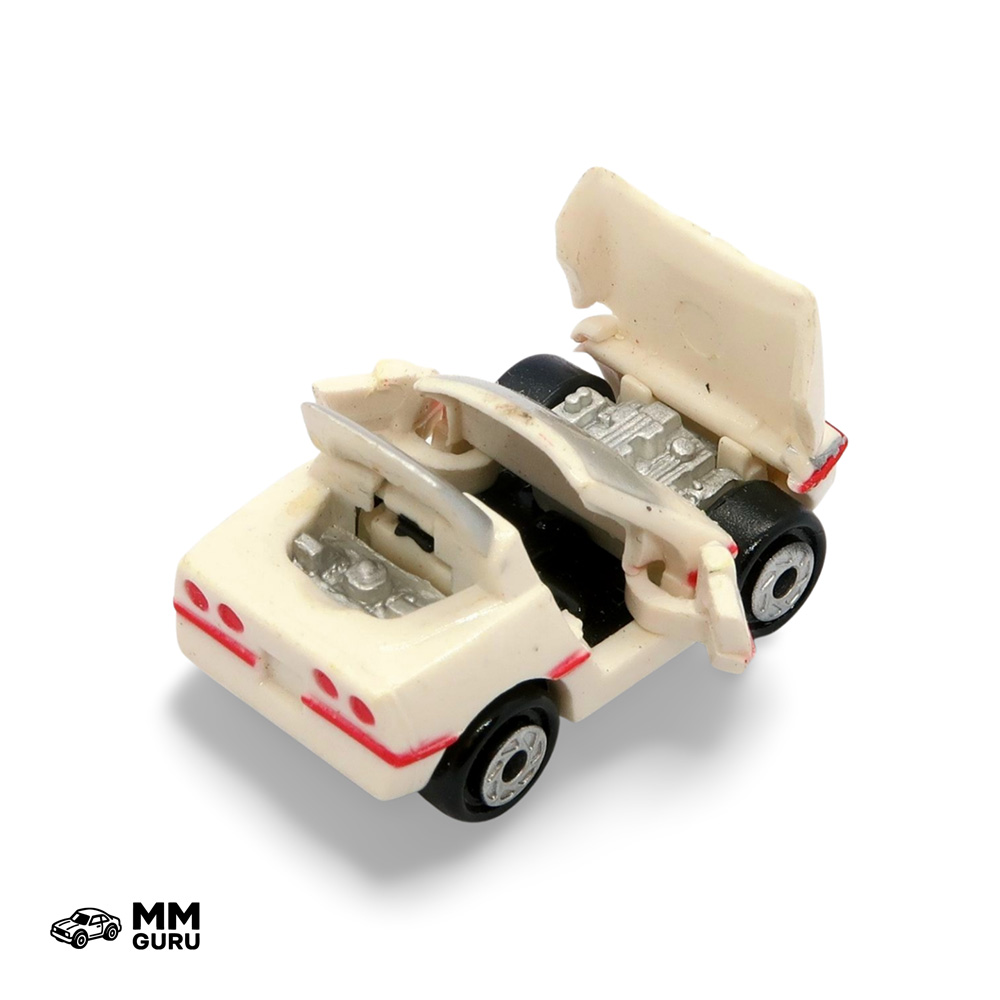 Micro Machines MMGuru Deluxe ’80s Corvette, White, isometric view