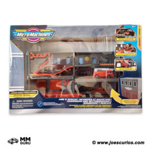 Micro Machines MMGuru 2021 2021-Fire & Rescue expanding playset, isometric view